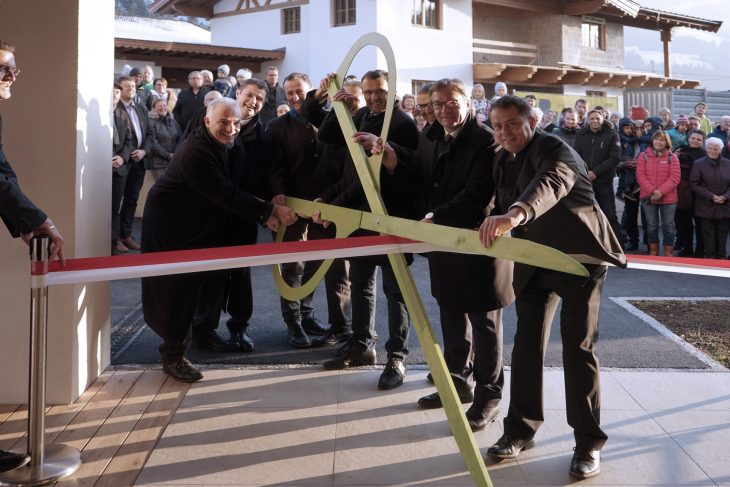 Altenwohn-und-Pflegeheim-Scheffau-feierte-Eroeffnung