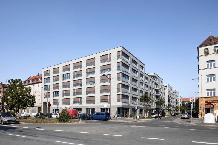 FUE-01_CopyrightStefanMeyer_A (Custom)