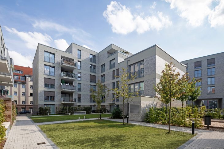 FUE-18_CopyrightStefanMeyer_A (Custom)